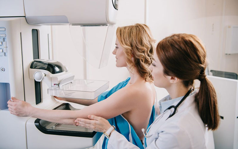 تشخیص سرطان پستان و علائم هشدار دهنده این بیماری